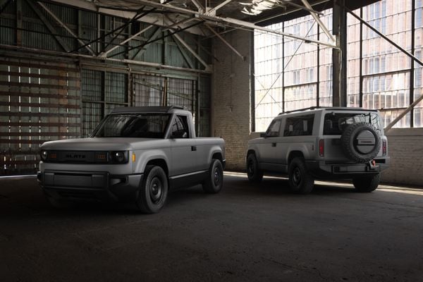 Slate Auto pick-up EV elektrische auto Jeff Bezos Donald Trump