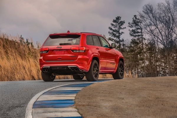 Jeep Grand Cherokee Trackhawk - Autovisie.nl
