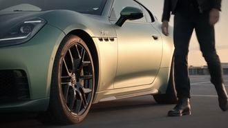 AI kunstmatige intelligentie reclame advertentie fout fouten Maserati GranTurismo BMW iX3 Neue Klasse Ferrari Purosangue