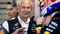 DOHA - Helmut Marko in gesprek met Max Verstappen (Red Bull Racing) voorafgaand aan de vrije training op het Lusail International Circuit, in aanloop naar de Qatar Grand Prix. ANP SANDER KONING