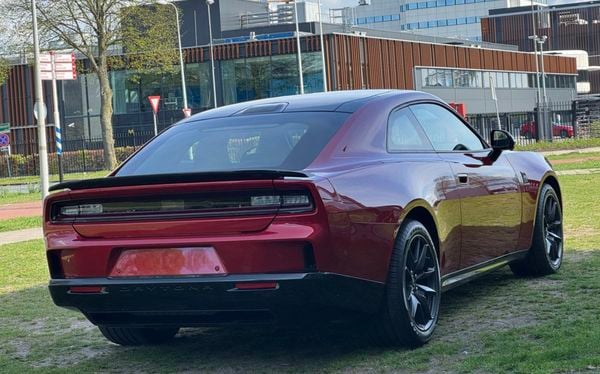 Dodge Charger Daytona Scat Pack occasion EV elektrische auto te koop Nederland