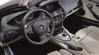 BMW M6 V10