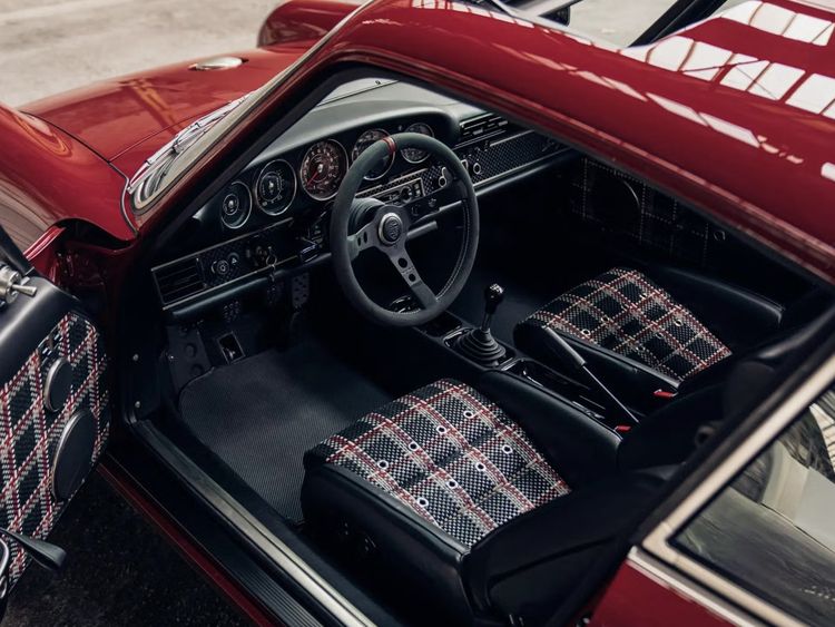 Porsche 911 964 The Berlin Commission Singer Vehicle Designs occasion duurste auto van Marktplaats
