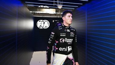 Alpine's French driver Jack Doohan exits the garage after the qualifying session for the 2025 Miami Formula One Grand Prix at Miami International Autodrome in Miami Gardens, Florida, on May 3, 2025.  
CHANDAN KHANNA / AFP