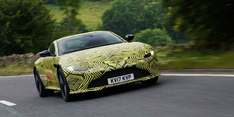 aston-martin-v8-vantage03