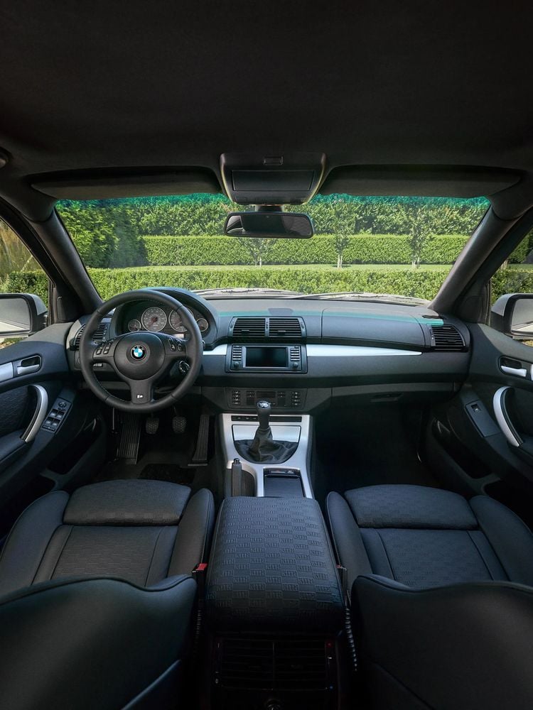 BMW X5 Kith