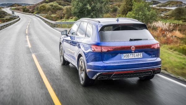 Volkswagen Touareg R Elegance eHybrid plug-in hybride rijtest