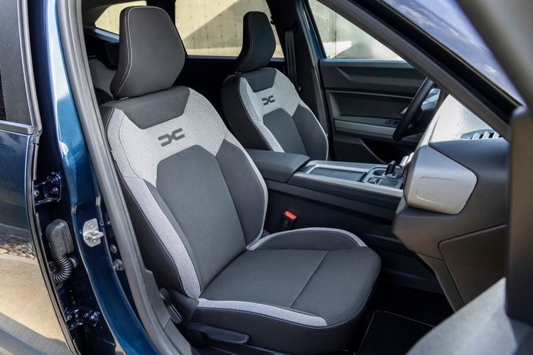 Dacia Bigster Hybrid 155