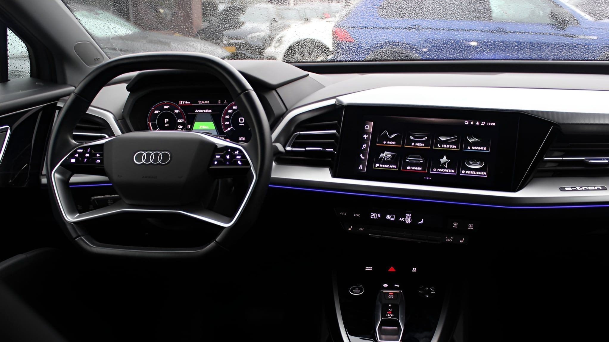 Deze luxe elektrische auto kost nog maar een fractie van de nieuwprijs als occasion