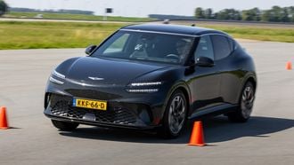 Genesis GV60 tijdens de uitwijkproef