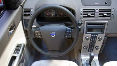 Volvo S40
