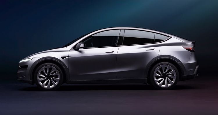 Tesla Model Y 2025