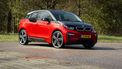 Ben je op zoek naar een leuke elektrische occasion die betaalbaar, licht en bijzonder is? Dan ben je bij de BMW i3 aan het juiste adres.
