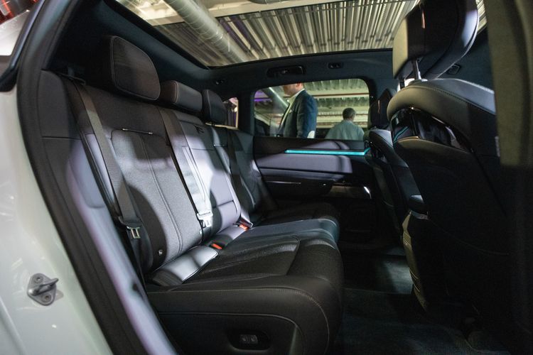 Zeekr 7X Tesla Model Y EV elektrische auto
