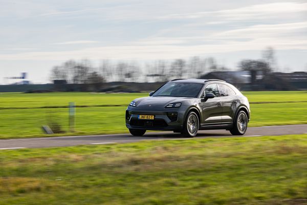 Porsche Macan EV elektrische auto duurtest