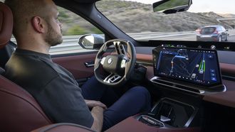 BMW iX3 level 2 autonoom rijden legaal Nederland handsfree