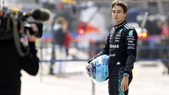 SHANGHAI - George Russell (Mercedes) tijdens een fotoshoot op het Shanghai International Circuit in aanloop naar de Chinese Grand Prix. SANDER KONING / ANP