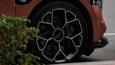Zeekr lacht om BYD en komt met krankzinnig snelle snellader