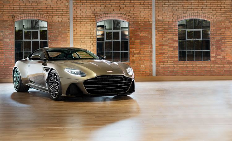 Aston Martin DBS Superleggera OMHSS