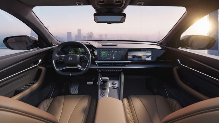 BMW en Audi pas op! Deze premium Renault Filante is luxer dan je denkt