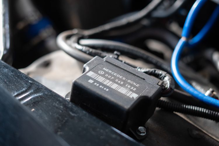 Chevrolet Camaro Chevy OM606 diesel dieselmotor turbo turbodiesel Mercedes-Benz engineswap