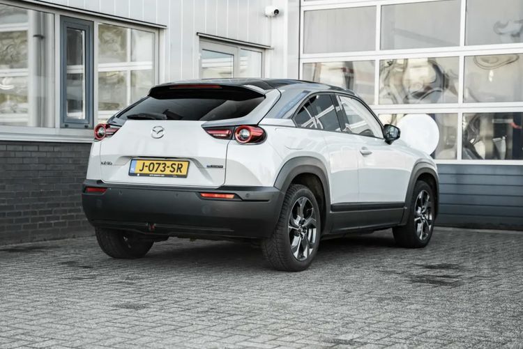 Mazda MX-30 R-EV EV elektrische auto occasion tweedehands auto