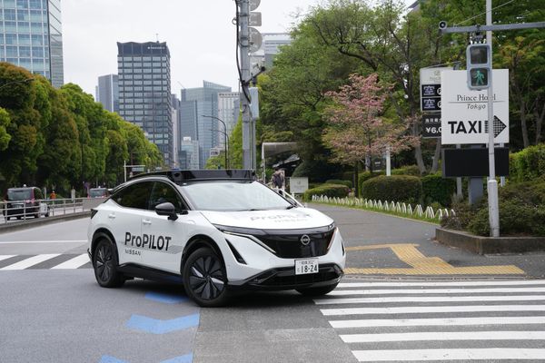 Nissan Ariya ProPILOT zelfrijdende auto autonoom rijden Tesla FSD Full Self-Driving