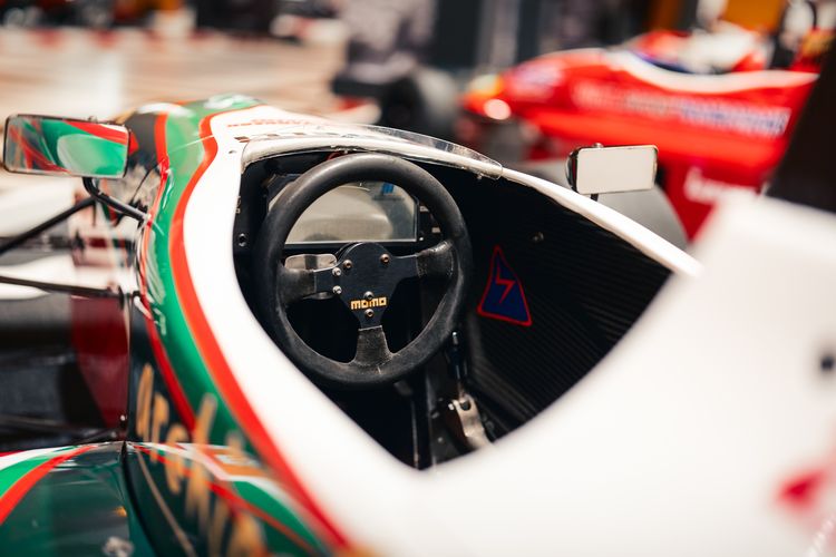 Fan van Max Verstappen? Dan móét je in de kerstvakantie naar het Louwman Museum