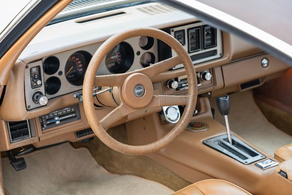 Jan (59) kocht een Chevrolet Camaro: "Af en toe een kleine burn-out leek me prima"