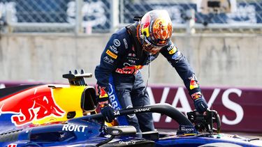 BOEDAPEST - Max Verstappen (Red Bull Racing) na afloop van de kwalificatie op de Hungaroring voor de Grote Prijs van Hongarije. SANDER KONING / ANP