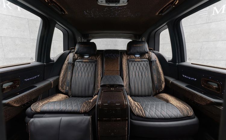 Rolls-Royce Cullinan Series II Mansory