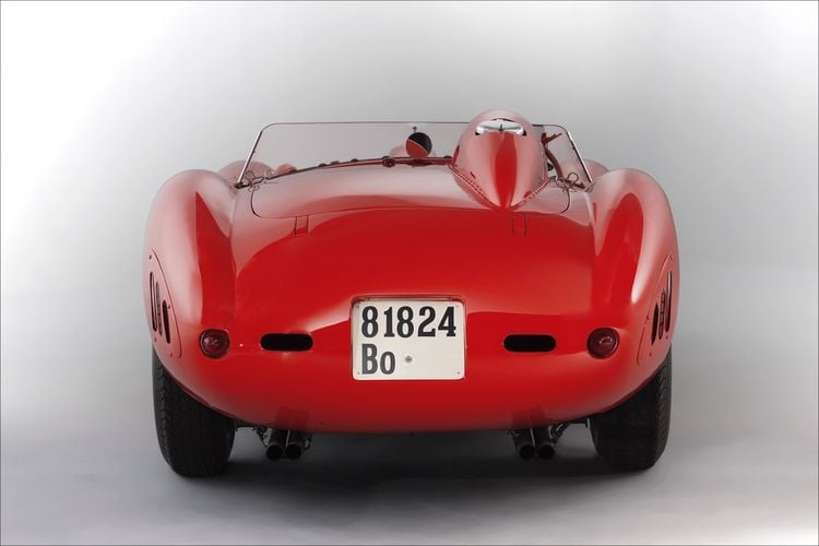 1957-Ferrari-315-335-S-Scaglietti-Spyer-Collection-Bardinon-5-©ArtcurialPhotographeChristianMartin-1200x800