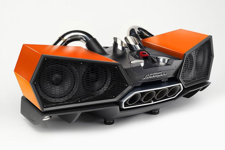 esavox-lamborghini-docking-station-costs-24800-is-made-with-carbon_3