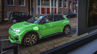 Robin Berg MyWheels We Drive Solar Renault 5 bidirectioneel laden EV elektrische auto stroomnetwerk elektriciteitsnet EV Bovag subsidie
