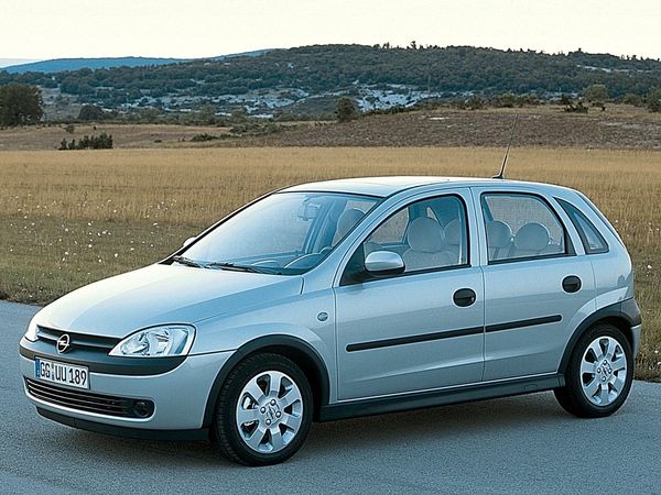 Opel Corsa, occasion, occasions, vijfdeurs gezinsauto, 2500 euro