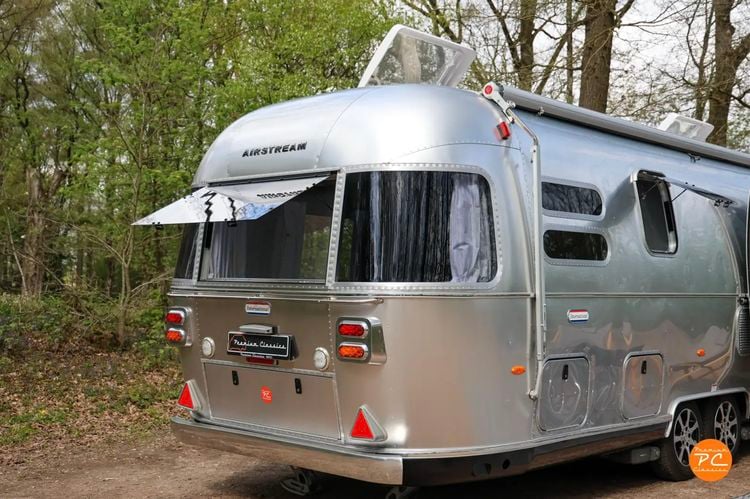 Duurste caravan van Nederland Airstream International 684 occasion tweedehands gebruikt