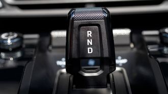 Neemt Porsche afscheid van geliefde PDK? Tekeningen tonen opvallende viertraps versnellingsbak