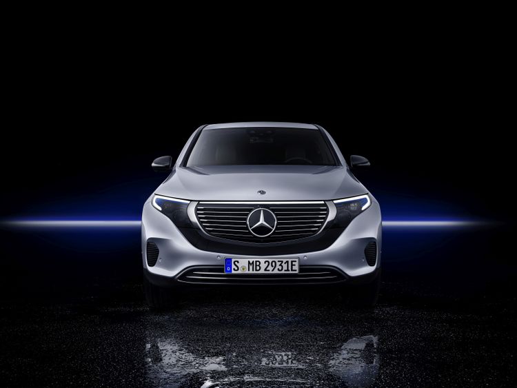 Mercedes-Benz EQC 2019 foto officieel 001