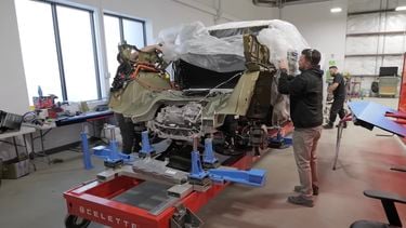 Tesla Cybertruck trekhaak trekgewicht lijm