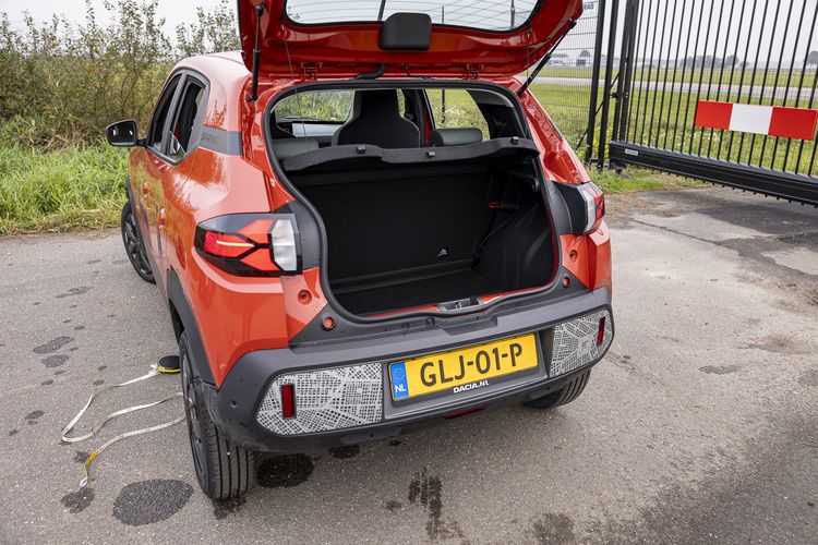 Dacia Spring vs. Leapmotor T03: de beste budget-EV