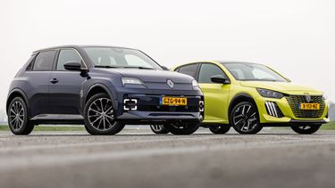 Renault 5 vs. Peugeot e-208: welke EV moet je kiezen?