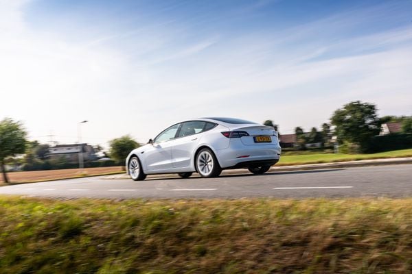 Tesla Model 3 prijzen problemen uitvoerigen koopwijzer