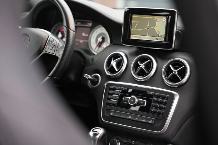Mercedes-Benz A-klasse A160 A180 A200 A220 A250 betaalbare occasion tweedehands auto hatchback