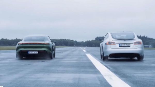 Tesla Model S vs Porsche Taycan Turbo S