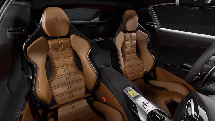 Duik in de prijslijst Ferrari 12Cilindri