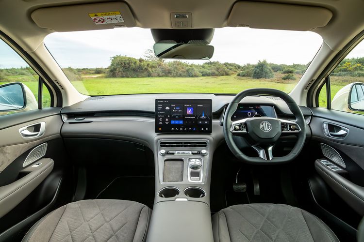 Nieuwe elektrische SUV van MG arriveert in Nederland: wat kost de S6 EV?