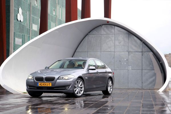 BMW 5-Serie, serieuze sedans