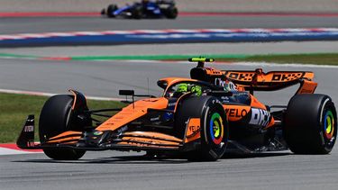 McLaren's British driver Lando Norris takes part in the first practice session at the Circuit de Catalunya on June 21, 2024 in Montmelo, on the outskirts of Barcelona, ahead of the Spanish Formula One Grand Prix. 
MANAURE QUINTERO / AFP