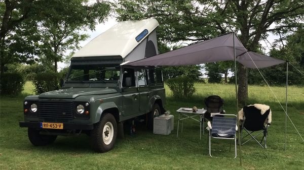 Land Rover Defender kampeerauto camper