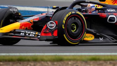 SILVERSTONE - Max Verstappen (Red Bull Racing) tijdens de 2e vrije training voorafgaand aan de GP van Groot-Brittannie. ANP SANDER KONING